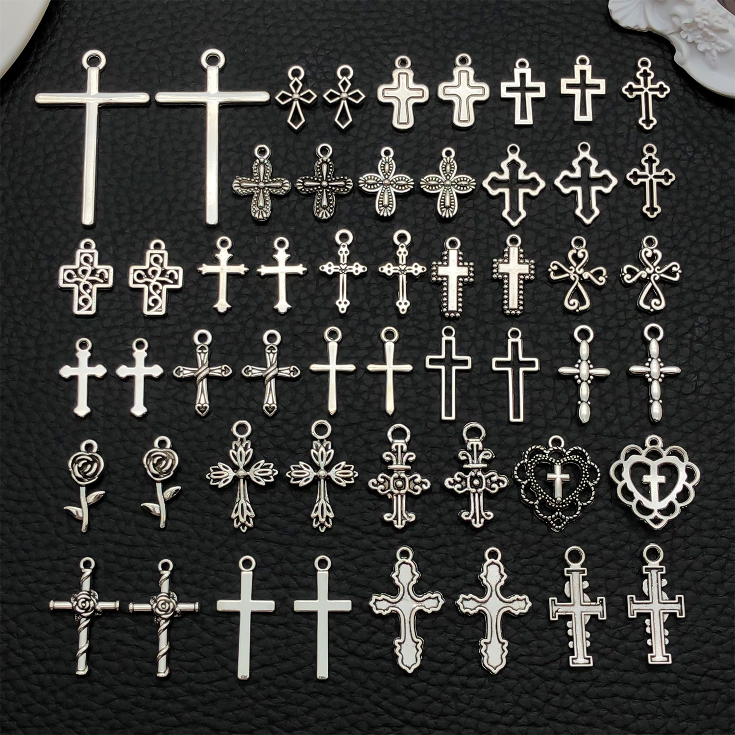 Jewelry Making Tutorial - 52pcs Assorted Cross Pendants (Antique Silver/Black)